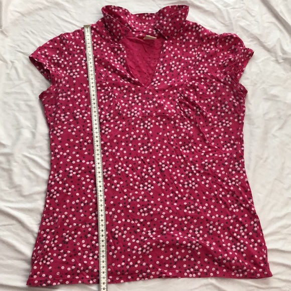 Polka Dot Collared V-Neck Tee - Picture 8 of 8